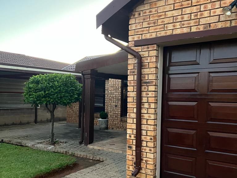 3 Bedroom Property for Sale in Grasslands Free State